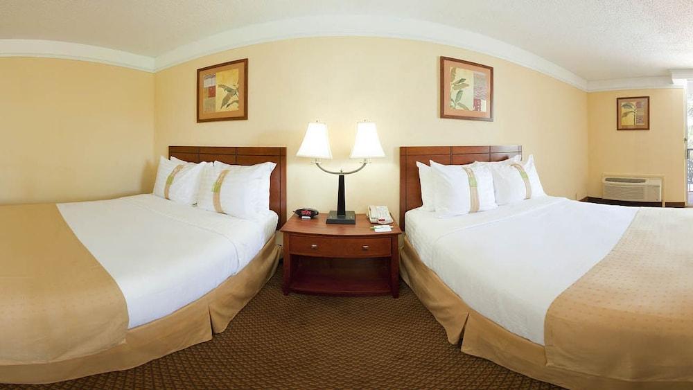 Holiday Inn Ponce & El Tropical Casino By Ihg Экстерьер фото